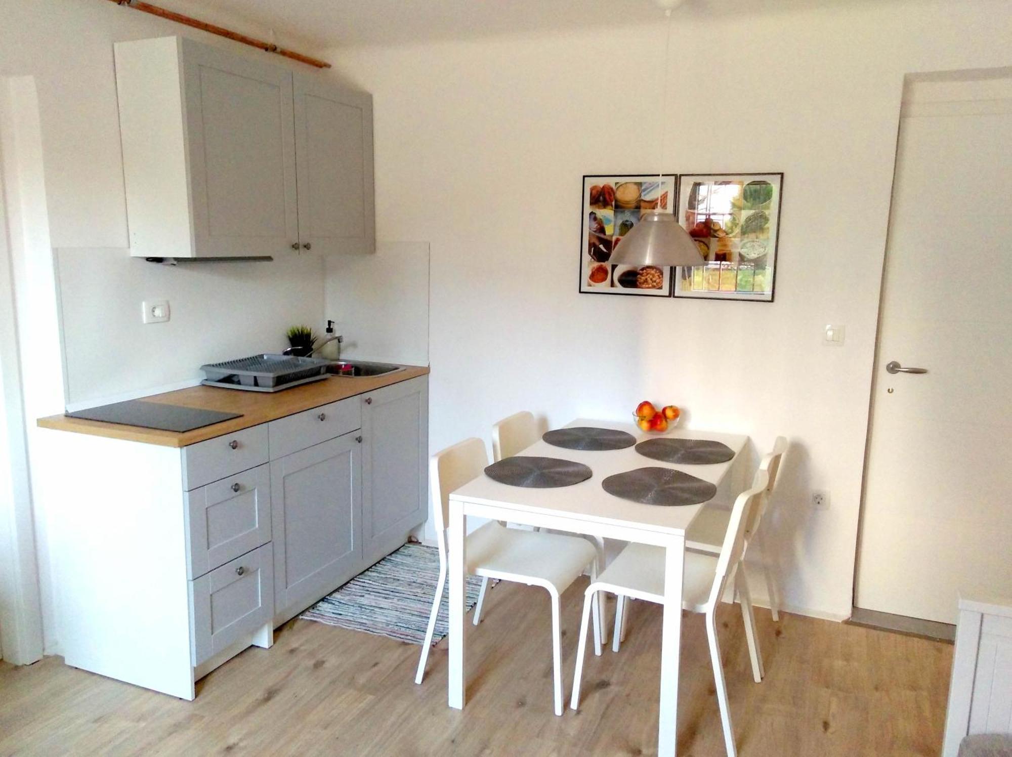 Apartment Tomc Ljubljana Extérieur photo